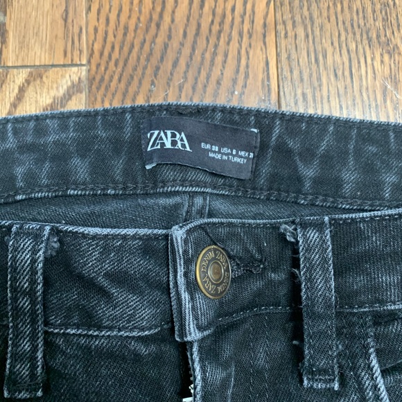 Mid-rise Jeans - Picture 3 of 3